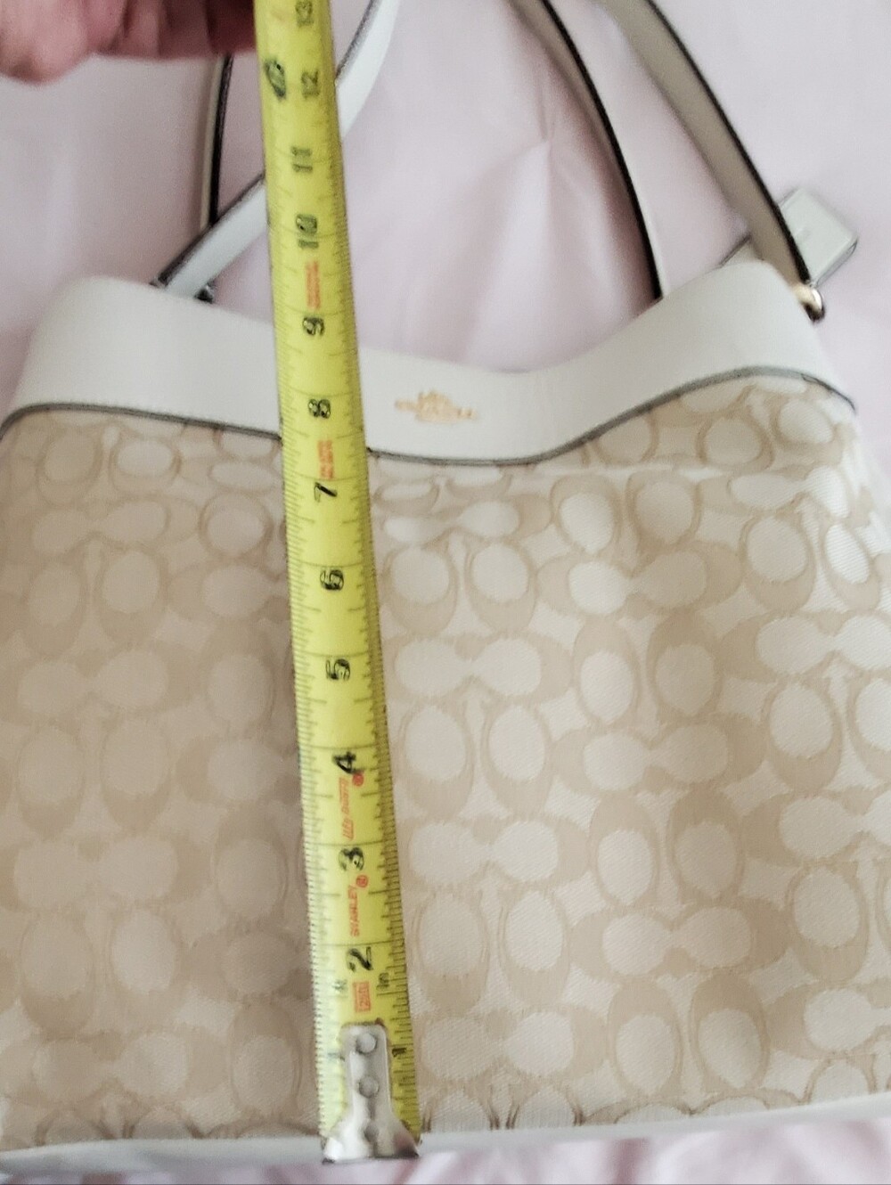Coach Two-Tone Signature Canvas/leather Shoulder Bag in Beige and White - Picture 5 of 6